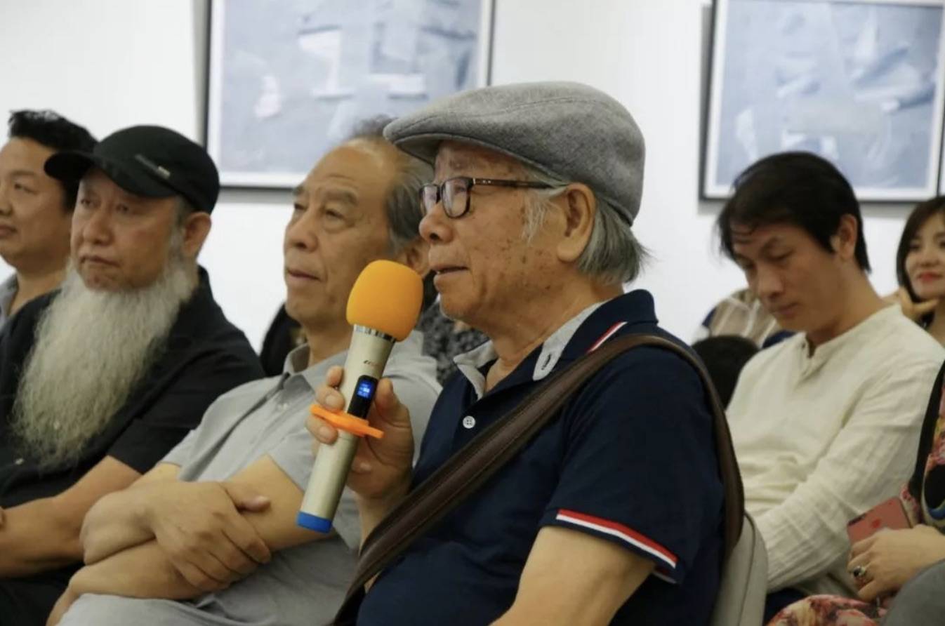 屏幕快照 2019-06-09 17.55.56.jpg